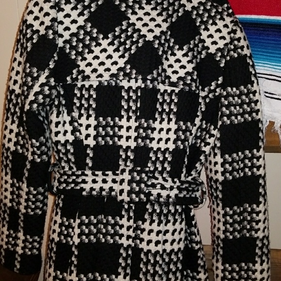 Like new Wool Express coat - Picture 3 of 4
